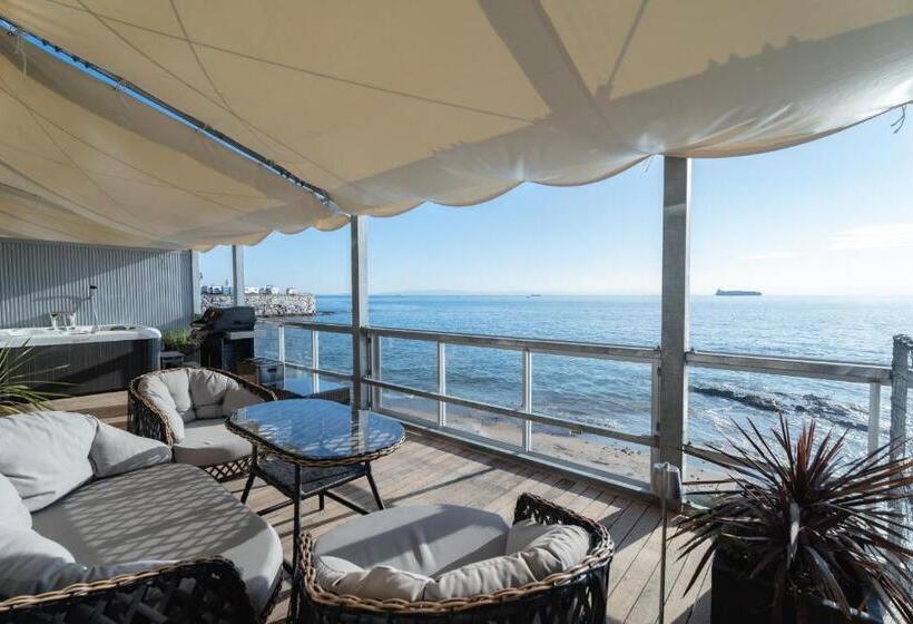 Hotelli Glamping＆resort Wood Design Park Noma