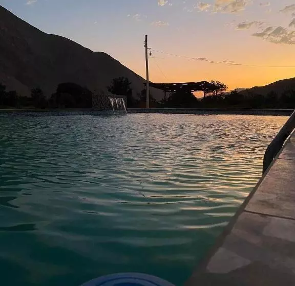 هتل La Huerta Del Nonno Ecolodge