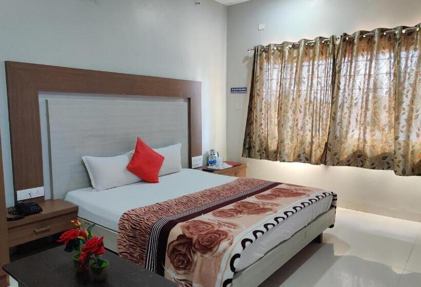 Hotel Nimba International