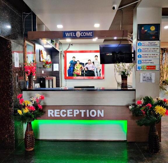 Hotel Nimba International