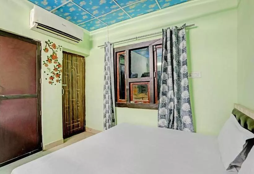 ホテル Oyo Narayan Guest House