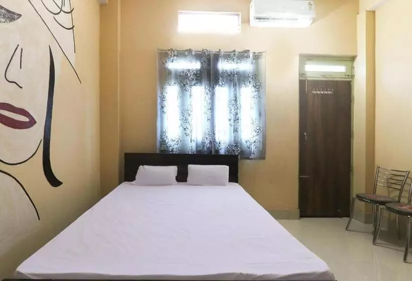 ホテル Spot On Om Guest House