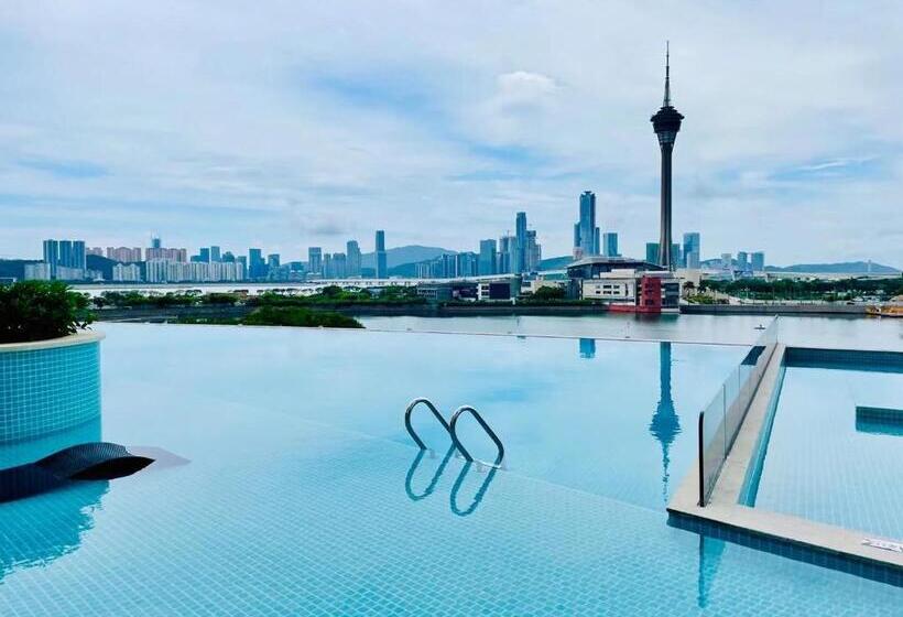 Hotel Yoho Treasure Island