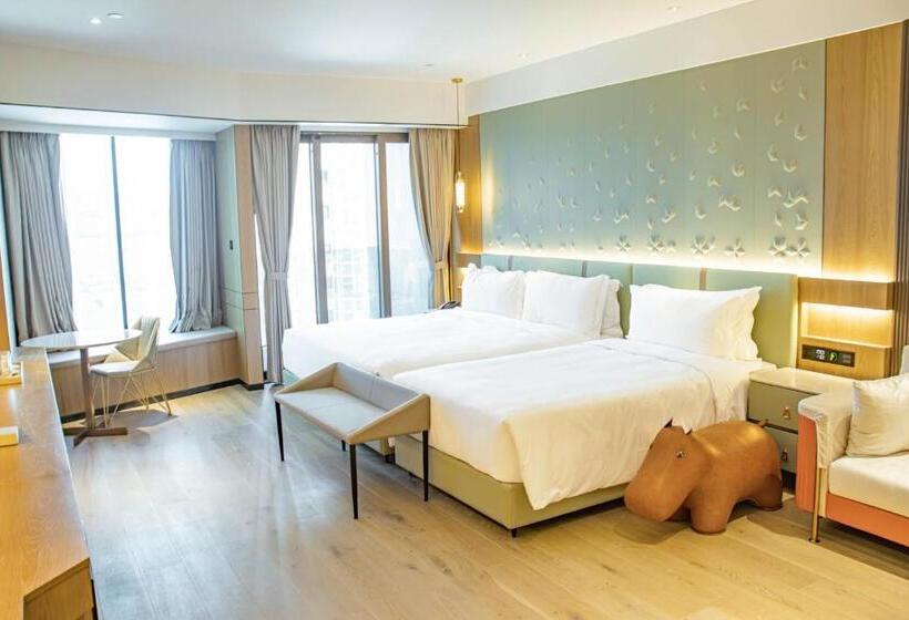 Hotel Yoho Treasure Island