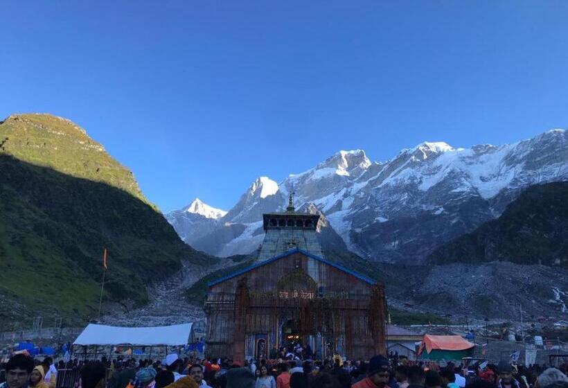 Kedarnath Near Prithvi Yatra Hotel And Doormatry
