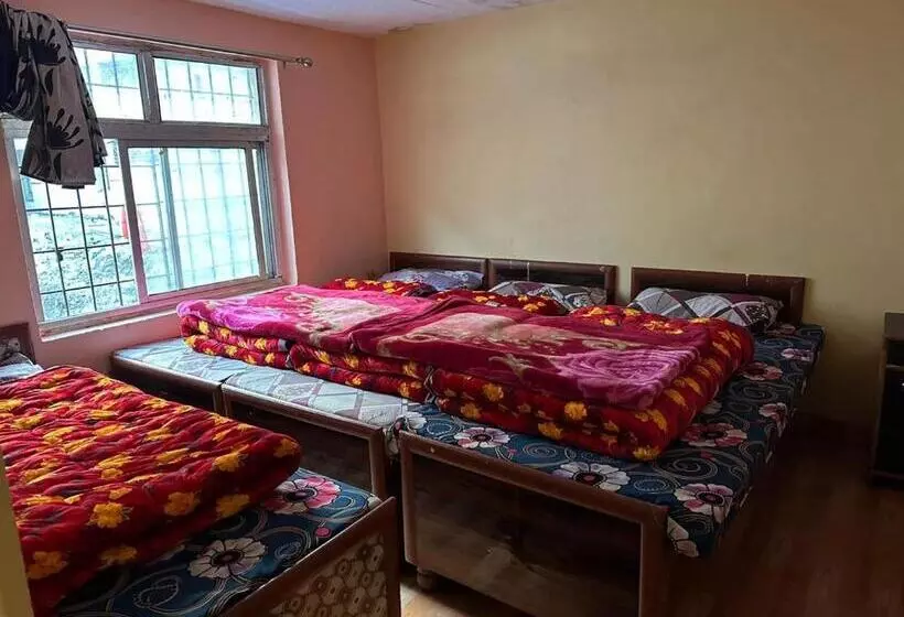 Kedarnath Near Prithvi Yatra Hotel And Doormatry