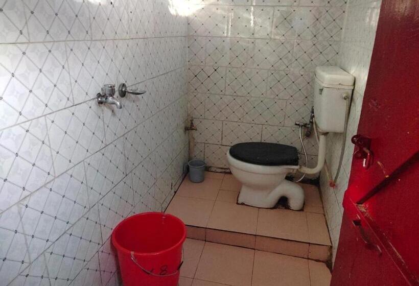 Kedarnath Near Prithvi Yatra Hotel And Doormatry