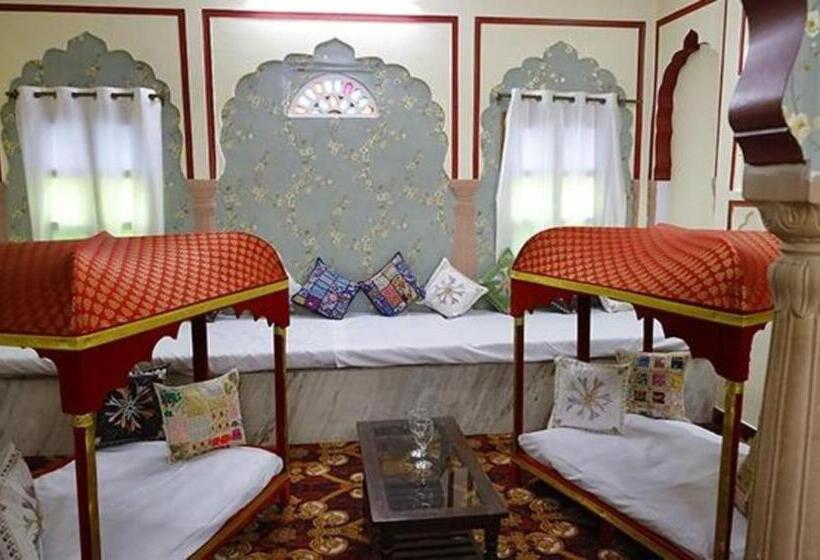 بنسيون Fabhotel Prism Homestay