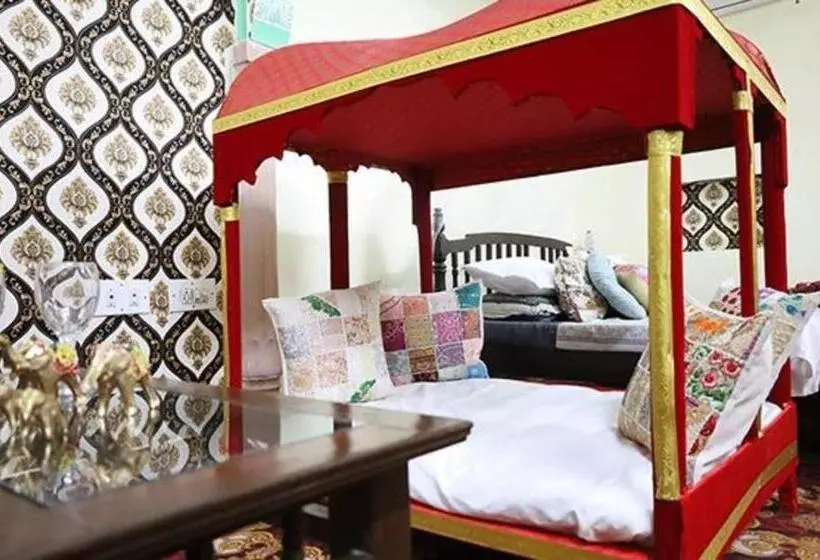 Majatalo Fabhotel Prism Homestay