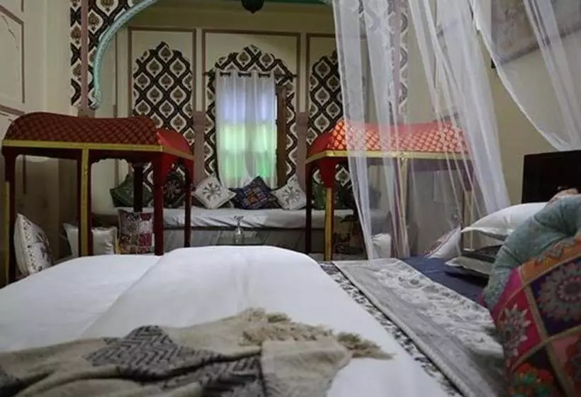 Majatalo Fabhotel Prism Homestay