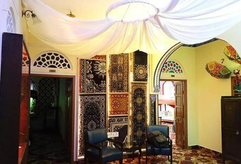 بنسيون Fabhotel Prism Homestay