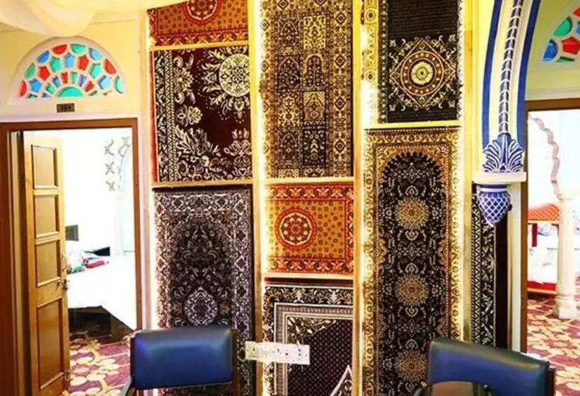 Majatalo Fabhotel Prism Homestay