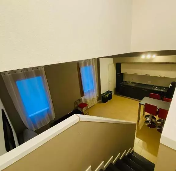 پانسیون Central Luxury Garden Guest House