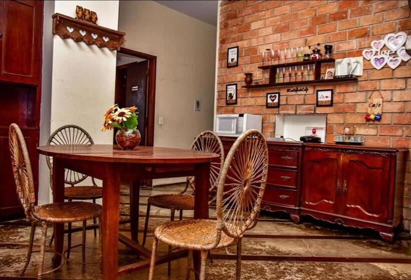 膳宿费 Hostel Na Praia Com Ampla área De Lazer