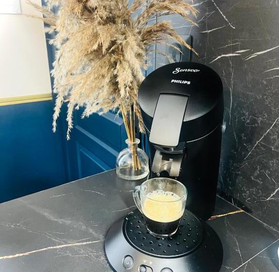 بنسيون Studio Royal Saint Omer Centre