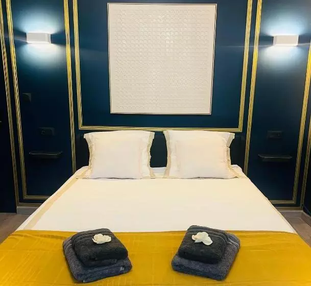 پانسیون Studio Royal Saint Omer Centre