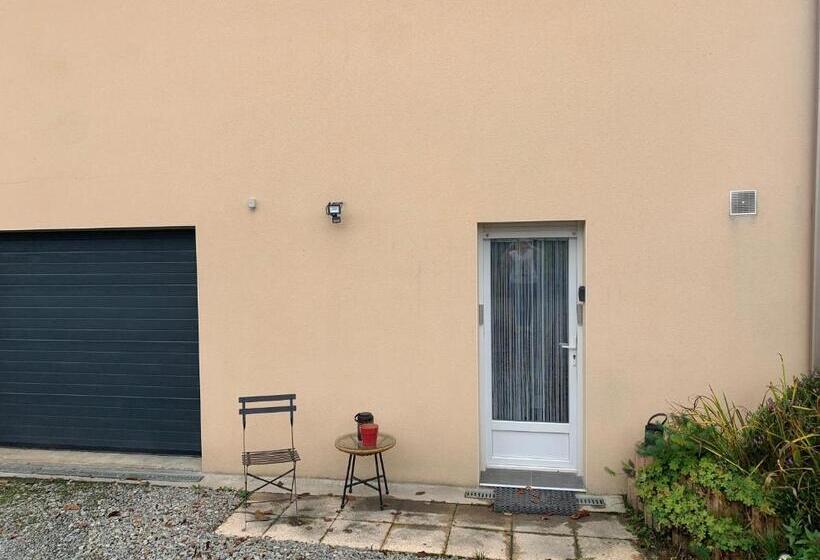 פנסיון Une Agreable Chambre Independante