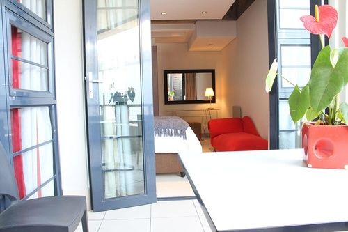 Apt 67 Long Street No Loadshedding