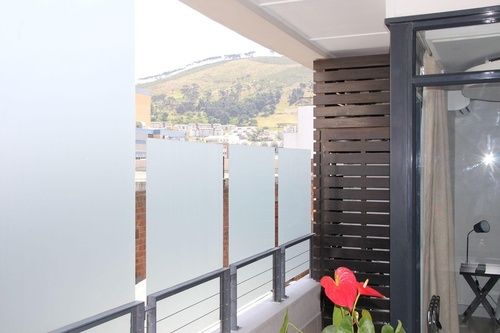 Apt 67 Long Street No Loadshedding