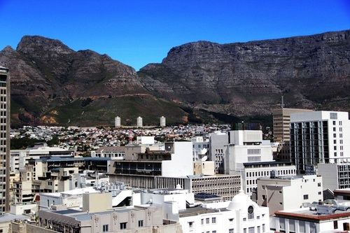 Apt 67 Long Street No Loadshedding