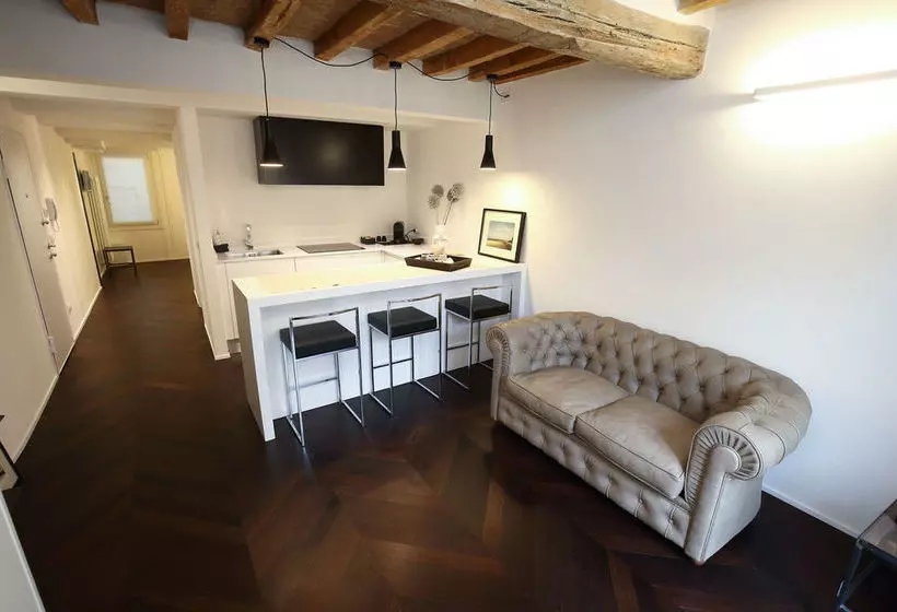 Emilia Suite Relax