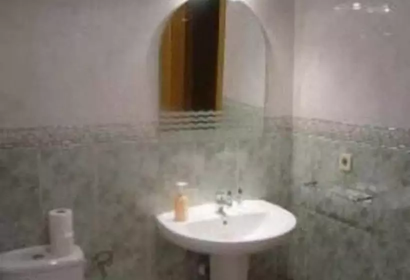 Hostal Emilio Barajas