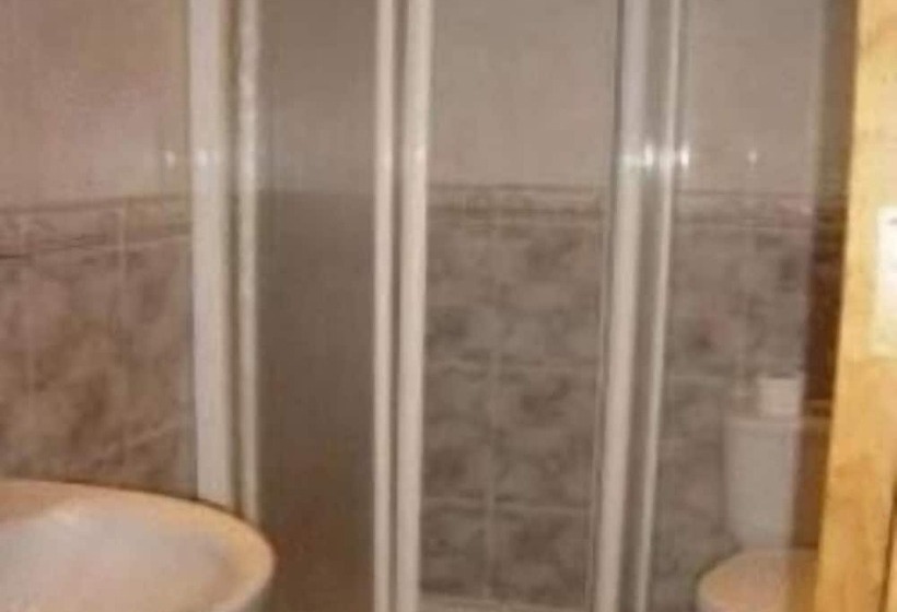 Hostal Emilio Barajas