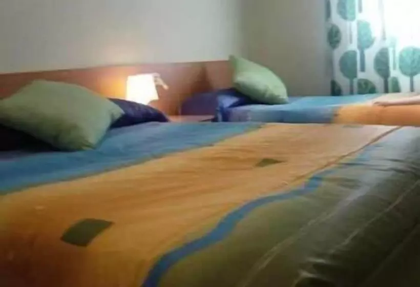 Hostal Emilio Barajas