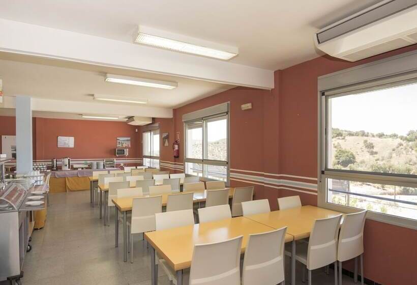 בית מלון כפרי Albergue Inturjoven Constantina   Hostel