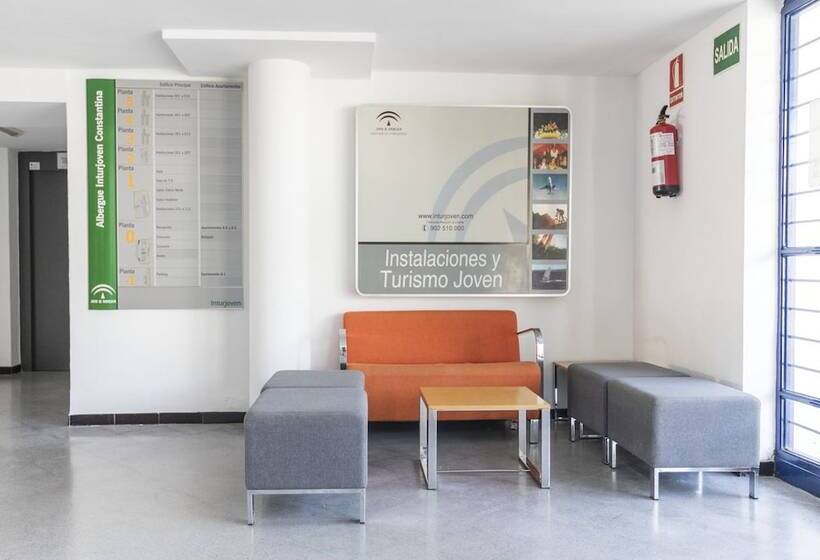 בית מלון כפרי Albergue Inturjoven Constantina   Hostel