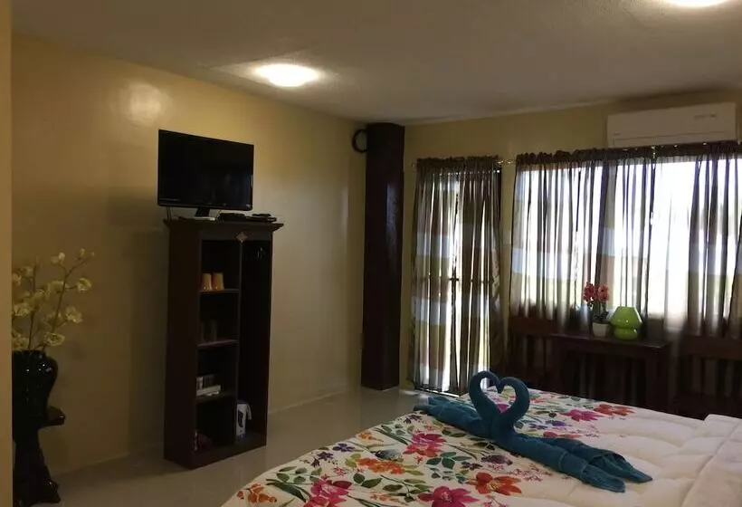 Hotelli Alta Bohol Garden Resort