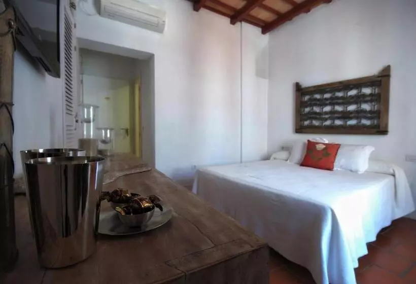 هتل Benali Guest House