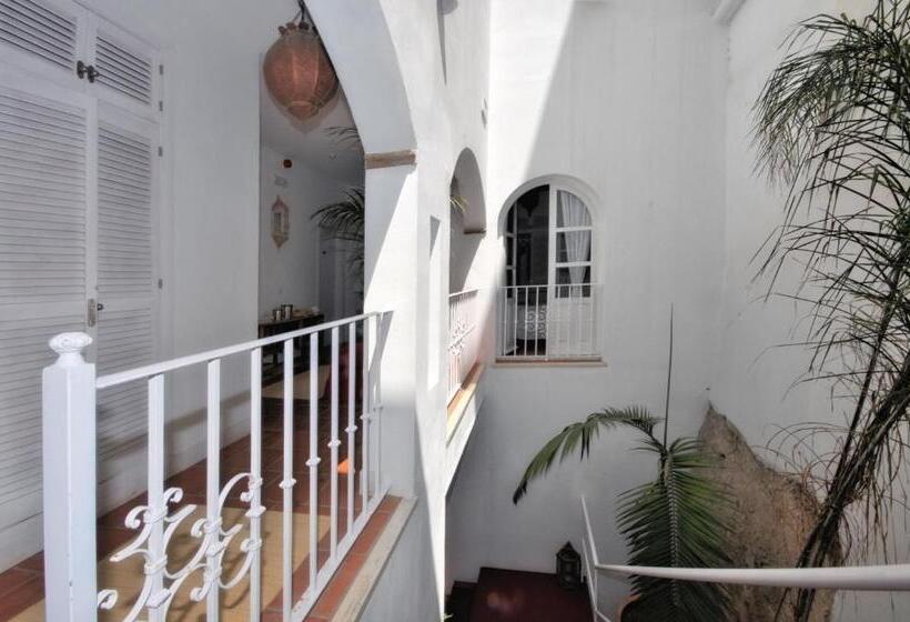 فندق Benali Guest House