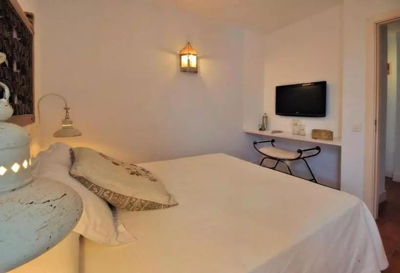 هتل Benali Guest House