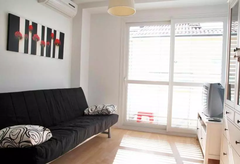 هتل Can Muntaner Apartments