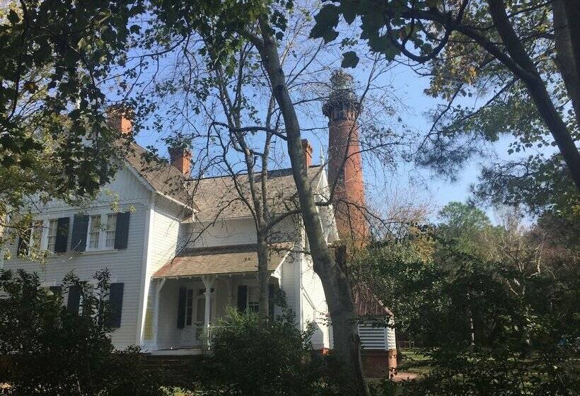 Отель Cypress Moon Inn