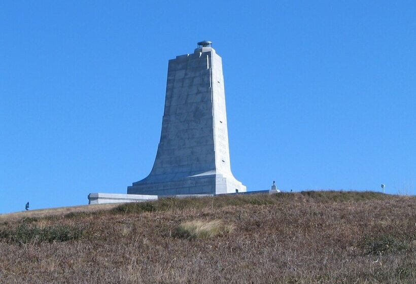 Отель Cypress Moon Inn