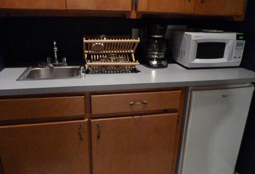 هتل Dragonfly Mountain Lodge