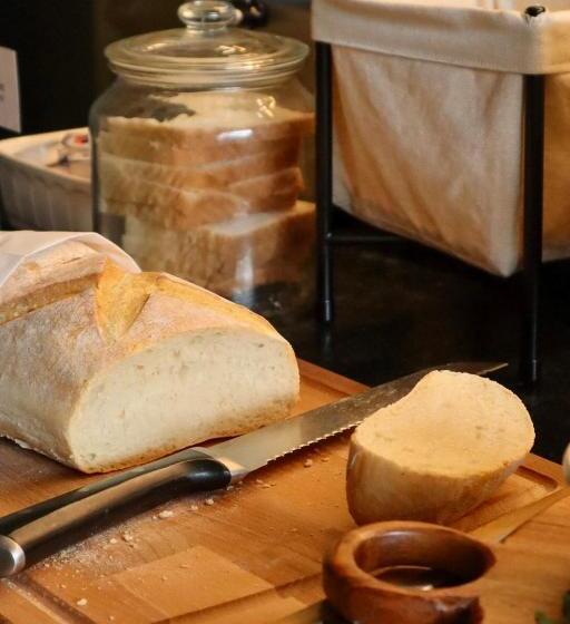 酒店 Faros Gdansk Airport