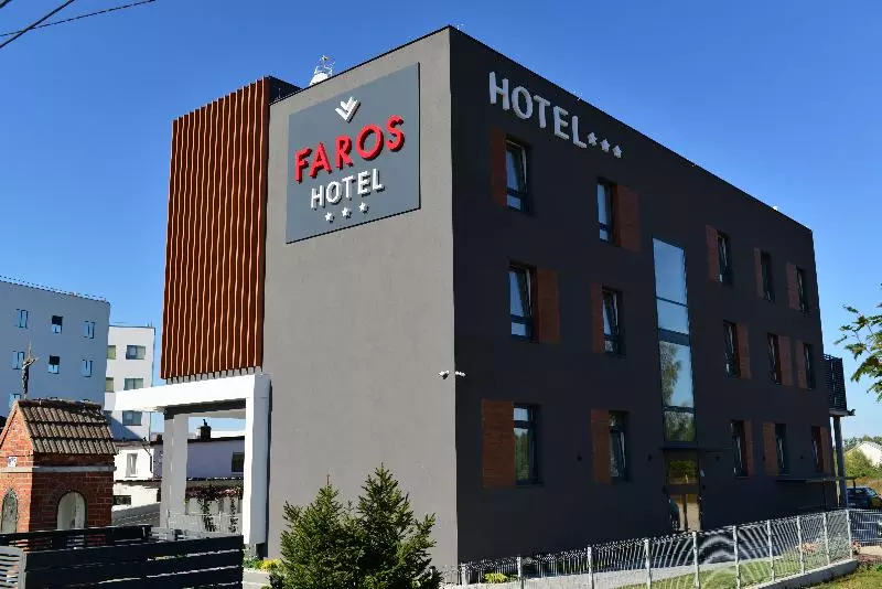 ホテル Faros Gdansk Airport