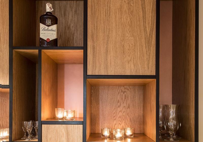 酒店 Faros Gdansk Airport