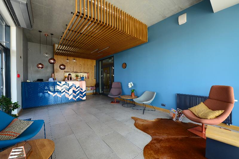 酒店 Faros Gdansk Airport