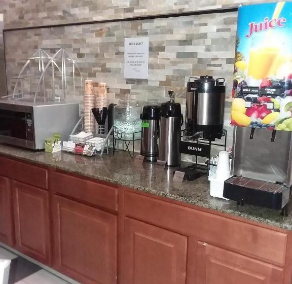 בית מלון כפרי Hawthorn Suites By Wyndham Columbia