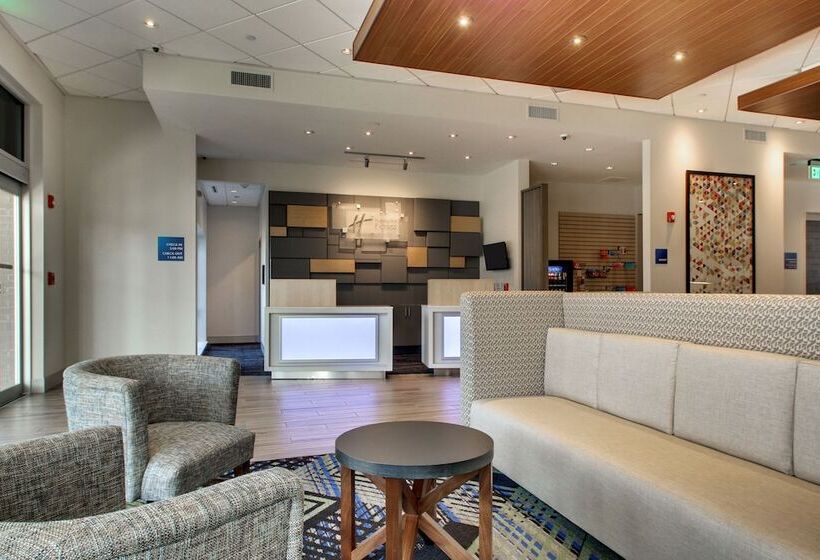 Hotel Holiday Inn Express & Suites Charleston Ne Mt Pleasant Us17, An Ihg