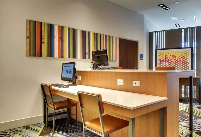 ホテル Holiday Inn Express & Suites Charleston Ne Mt Pleasant Us17, An Ihg
