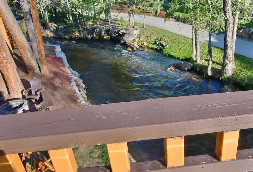 فندق Murphy's River Lodge