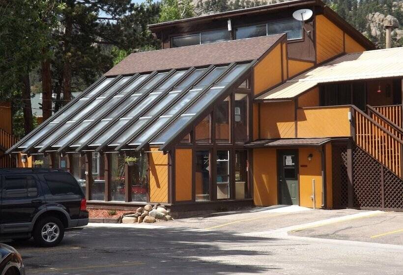 فندق Murphy's River Lodge