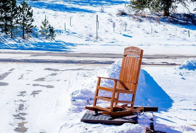 فندق Murphy's River Lodge