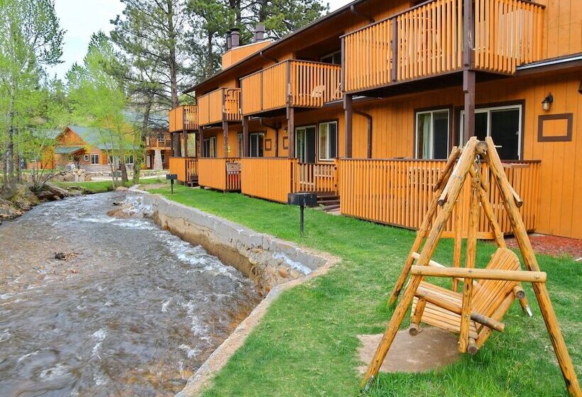 فندق Murphy's River Lodge