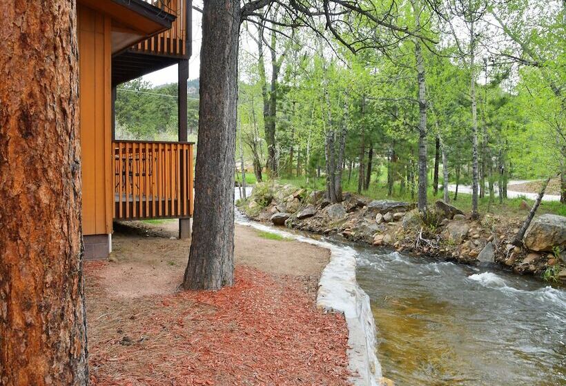 فندق Murphy's River Lodge